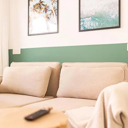 Apartment Oasis By Aloha Bay *